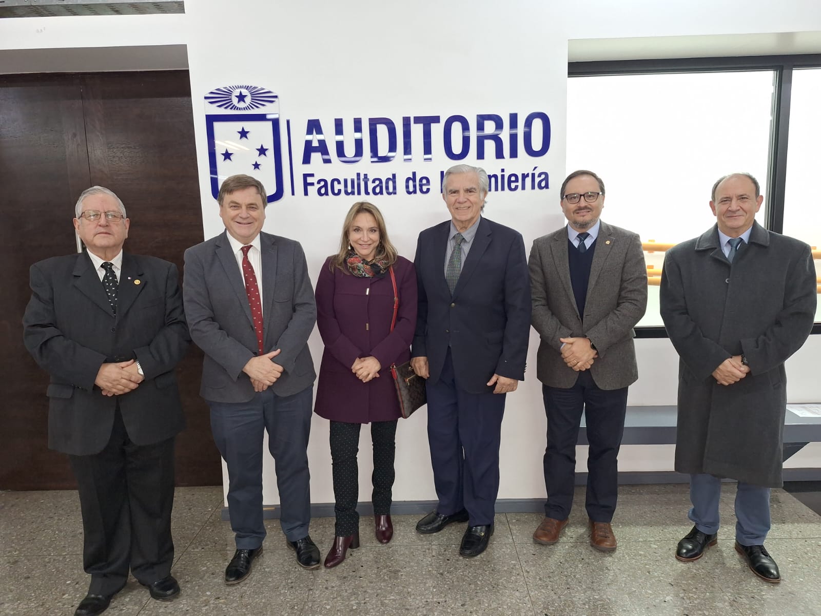 Foto autoridades ceremonia 2024